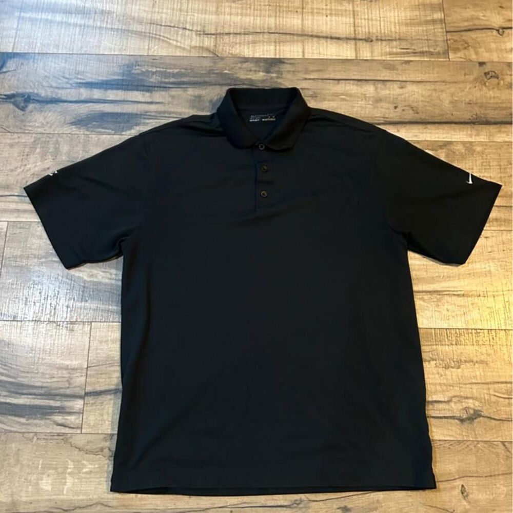 Nike Men's Black Polo-shirts